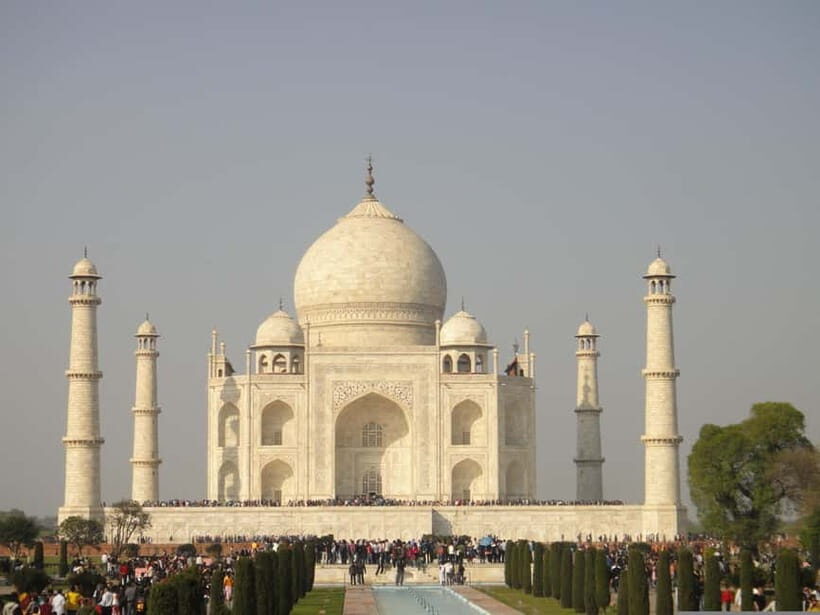 From Delhi: Private Taj Mahal Agra & Fatehpur Sikri Day Tour - Photo Service, Crowd Strategy, and How the Day Actually Feels