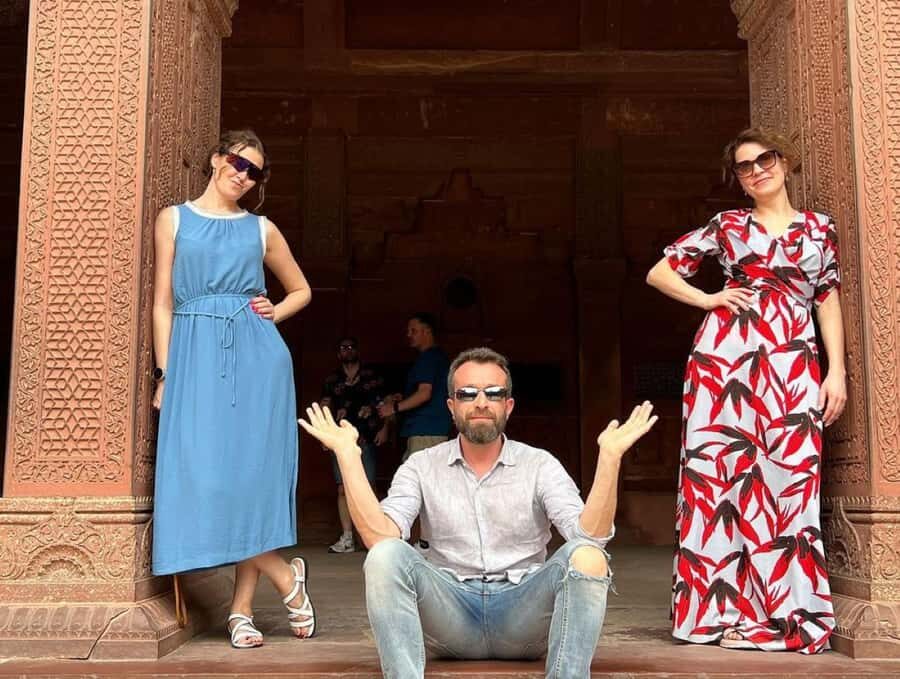 From Delhi: Private Taj Mahal, Agra Fort & Baby Taj Day Tour - Taj Mahal: sunrise light, the love story, and guide-led photo wins
