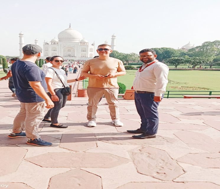 From Delhi: Private Taj Mahal & Agra Tour By SuperFast Train - Taj Mahal guided time: what to do with your 2 hours