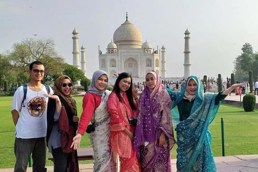 From Delhi: Private Taj Mahal & Agra Tour By SuperFast Train - Agra Fort with a private guide: red sandstone, big viewpoints, real explanations