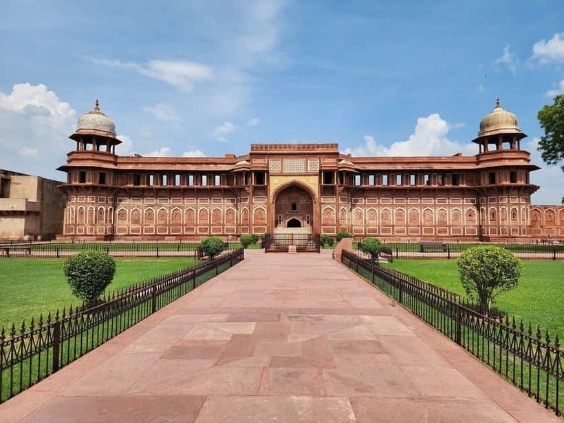 From Delhi: Private Taj Mahal Day Tour By Car and Driver - Who should book this Taj Mahal, Agra Fort, and Baby Taj day tour