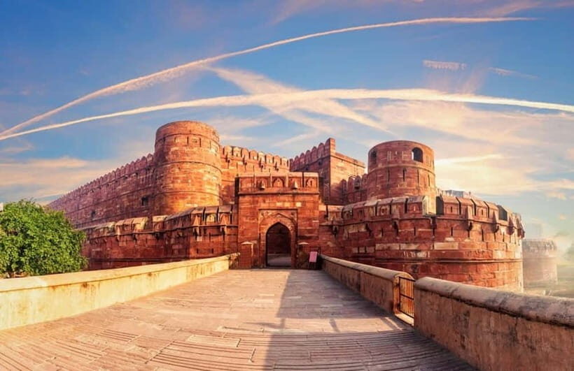From Delhi: Private Taj Mahal & fatehpur Sikri Day Trip - Agra Fort’s palaces: history you can feel in the walls