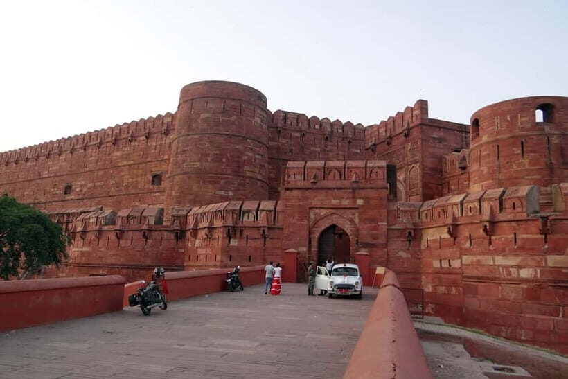 From Delhi: Private Taj Mahal & fatehpur Sikri Day Trip - What to bring, what to skip, and how to avoid annoying friction