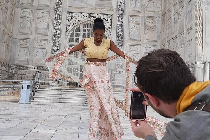 From Delhi: Private Taj Mahal Photoshoot in Indian Ethnic Attire - Taj Mahal Stop: 3 Hours to See It and Get Your Shots