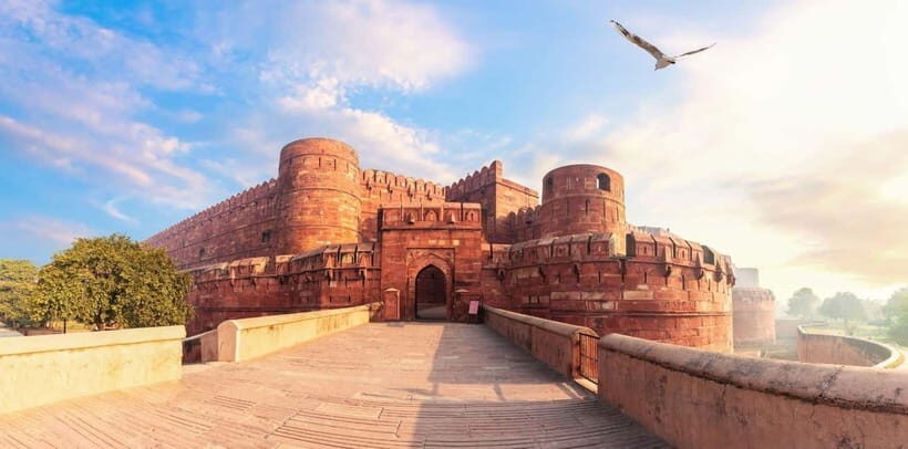 From Delhi: Same Day Priavte Taj Mahal Tour - Key highlights at a glance