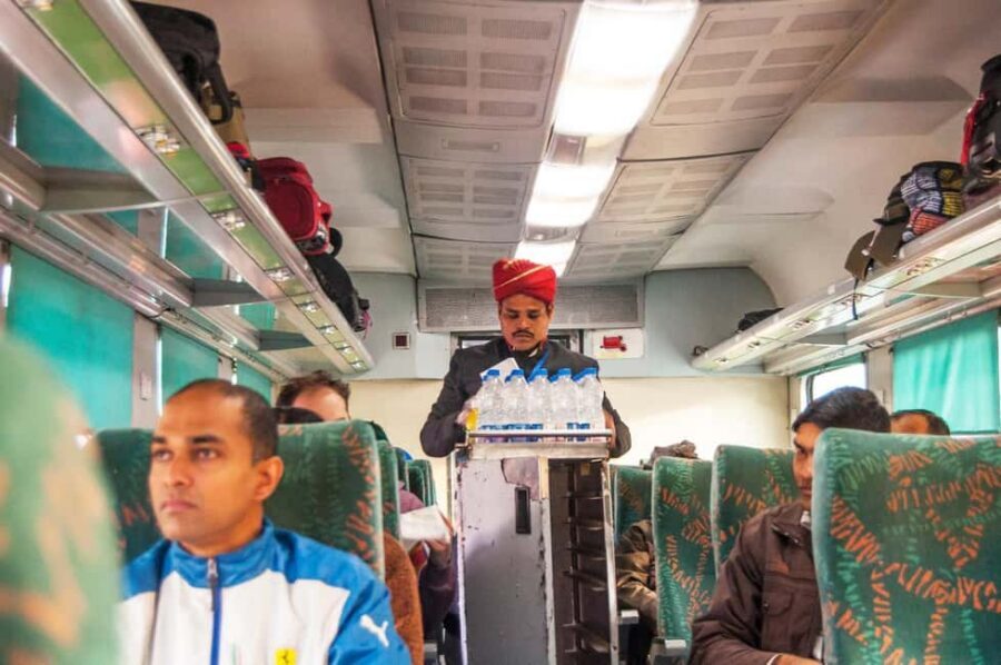From Delhi: Same Day Taj Mahal Trip By India's Fastest Train - The Taj Mahal: what up to 3 hours actually buys you