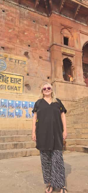 From Delhi: Same Day Varanasi Tour By Flight With Boat Ride - Dashashwamedh Ghat and Ganga Aarti: the ritual that ties it all together