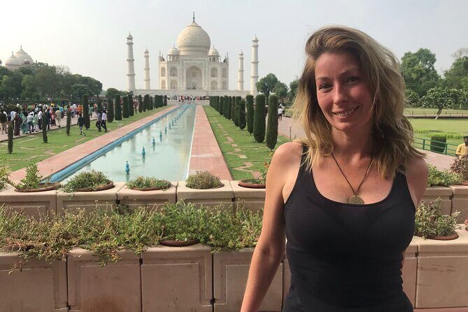 From Delhi: Skip-The-Line, Taj Mahal Day Tour With Entrance Fee - Pickup and the road to Agra: comfort, not just transport