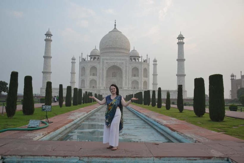 From Delhi: Sunrise Taj Mahal, Agra Fort, & Baby Taj Tour - Pickup and car ride: door-to-door AC comfort, with real-world timing