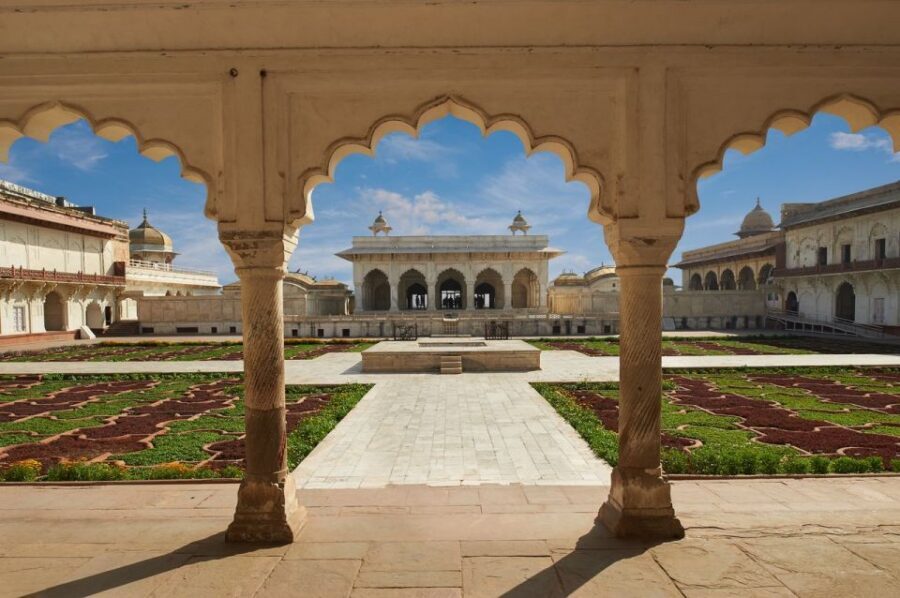 From Delhi: Sunrise Taj Mahal & Agra Private Day Trip By Car - Leaving Delhi around 2:00–3:00 AM, then driving straight to Agra