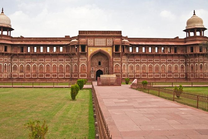 From Delhi : Sunrise Taj Mahal and Agra Fort with Jaipur Transfer - Why this sunrise Agra plan works from Delhi