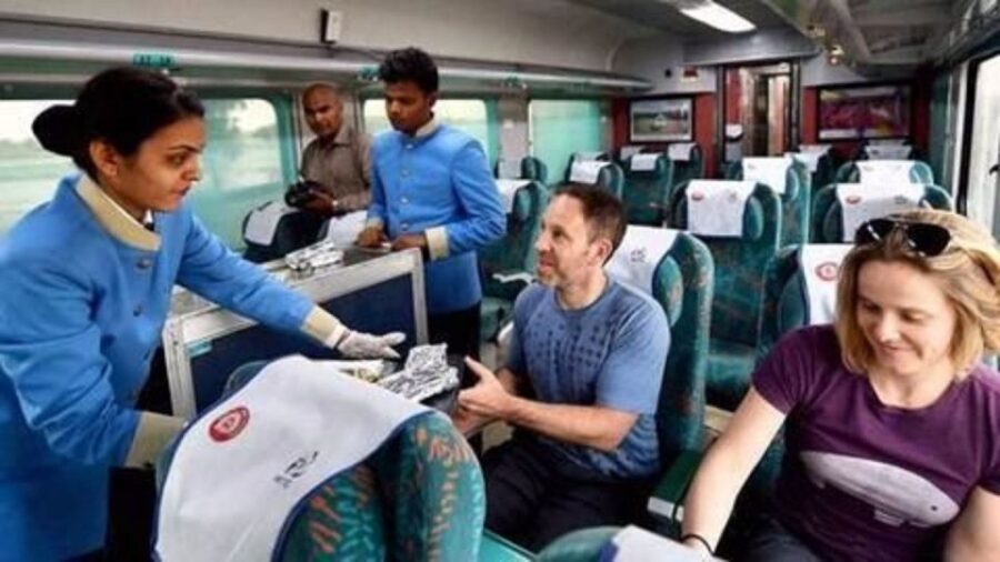 From Delhi: Taj Mahal & Agra City Tour By Gatiman Train - The real win: Gatimaan Express from Delhi to Agra in a single day