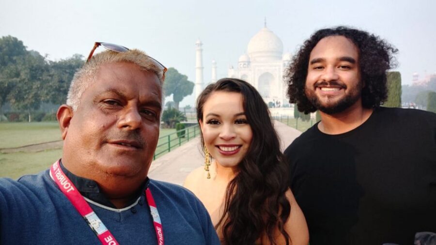 From Delhi: Taj Mahal & Agra Fort Day Trip by Express Train - Entering the Taj Mahal With Skip-the-Line Tickets and a Private Guide