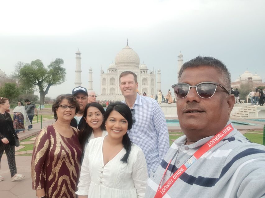 From Delhi: Taj Mahal & Agra Fort Day Trip by Express Train - Breakfast Time: How the Tour Uses a Break Without Breaking the Day