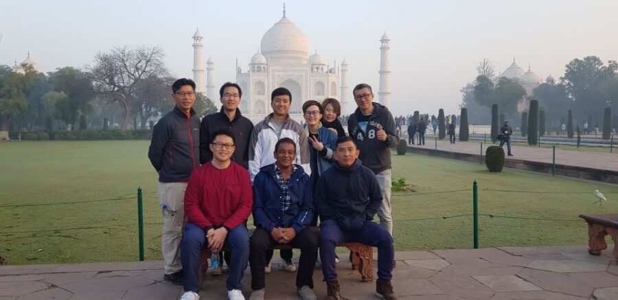 From Delhi: Taj Mahal & Agra Fort Day Trip by Express Train - Agra Fort in About an Hour: Akbar’s Legacy, Packed Into a Real Walk