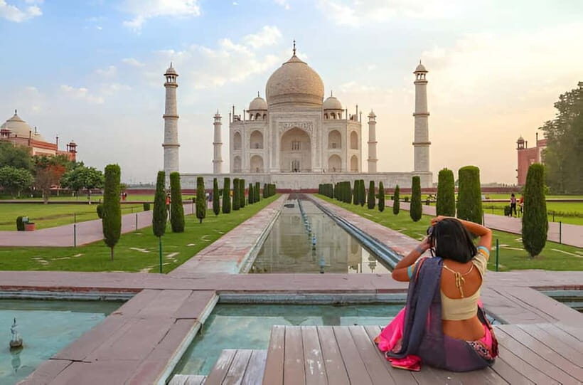 From Delhi: Taj Mahal, Agra Fort & Fatehpur Sikri Day Trip - Key highlights you’ll feel right away