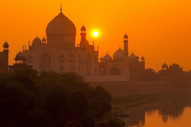 From Delhi-Taj Mahal & Agra Fort Private Tour with Fatehpur Sikri - Taj Mahal tickets and what to budget for