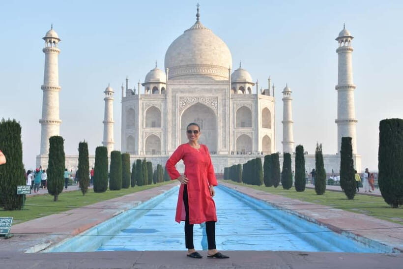 From Delhi: Taj Mahal & Agra Tour by Superfast Train - Meeting Your Driver and Hopping On at Nizamuddin