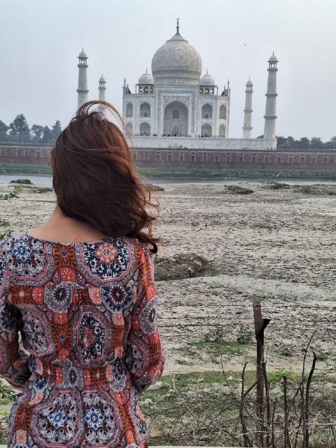 From Delhi: Taj Mahal & Agra With Fatehpur Sikri Day Tour - Agra Fort: Red Sandstone Power and the Taj Views Inside