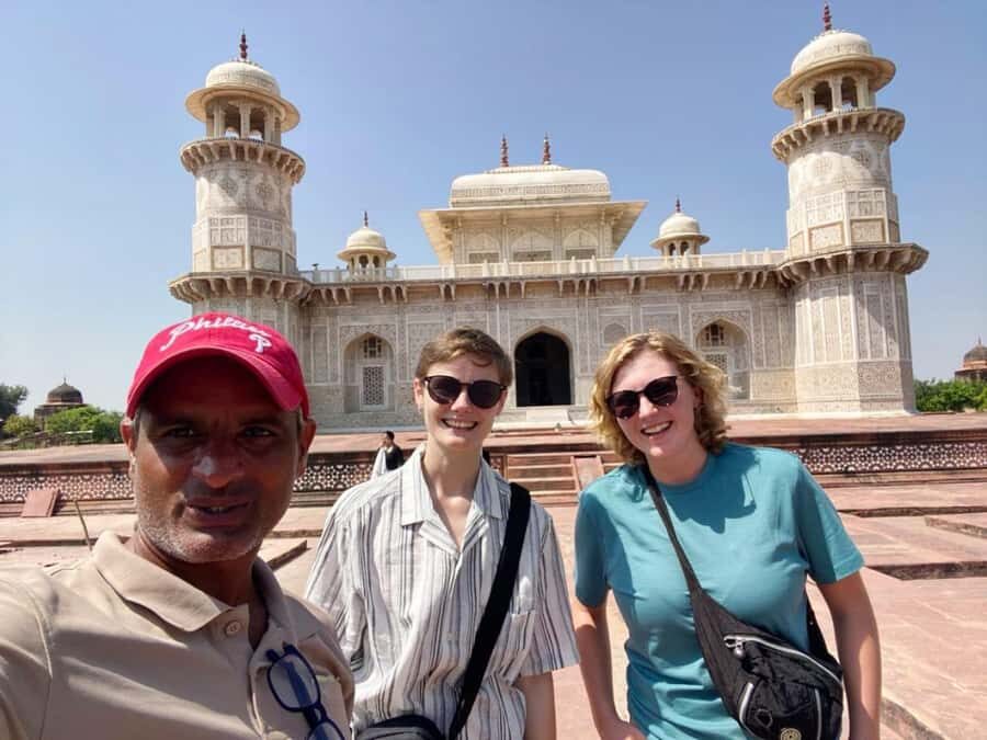 From Delhi: Taj Mahal and Baby Taj Skip-the-Line Tour by Car - Private car pickup from Delhi NCR: the comfort factor