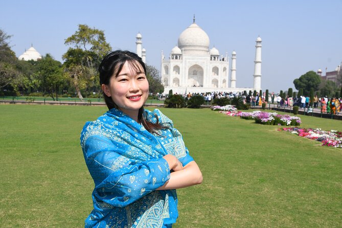 From Delhi Taj Mahal & Full day Agra tour by Private Car - Pickup windows and the drive from Delhi to Agra