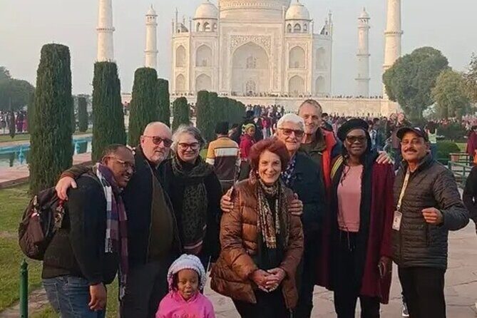From Delhi : Taj Mahal Luxury Tour Package by Car - Agra Fort: red sandstone power and big views