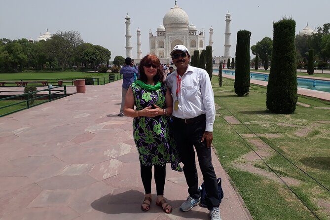 From Delhi : Taj Mahal Luxury Tour Package by Car - Timing and pacing: a realistic way to handle a full-day loop