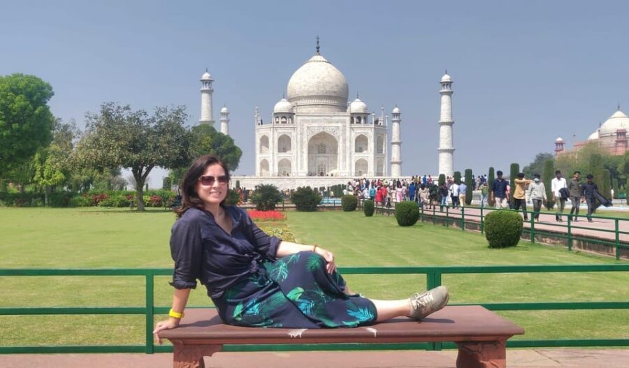 From Delhi: Taj Mahal Private Tour by Car with Entrance Fees - Timing tips: what to bring, what to wear, and how to avoid discomfort