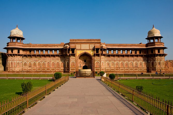 From Delhi: Taj Mahal Sunrise, Agra Fort & Baby Taj Day Tour - Agra Fort: Mughal power you can feel in the stone walls