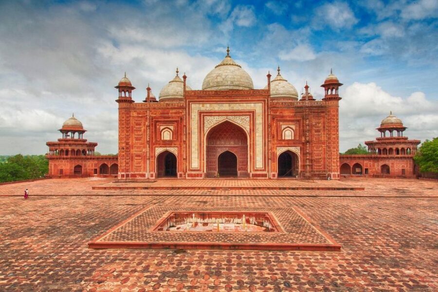 From Delhi: Taj Mahal Sunrise & Agra Fort Guided Day Trip - Key takeaways before you go