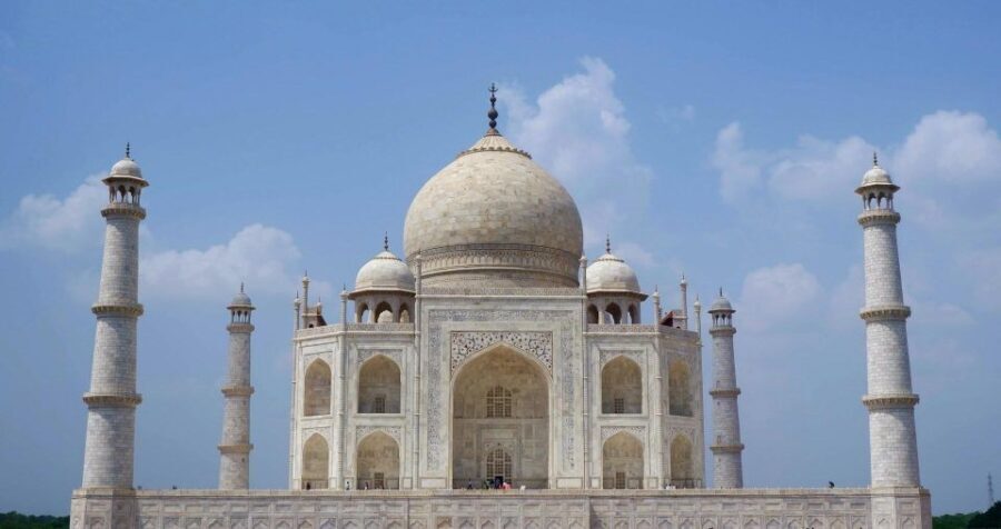From Delhi: Taj Mahal Sunrise & Agra Fort Guided Day Trip - Pace and storytelling: why the guide really changes everything