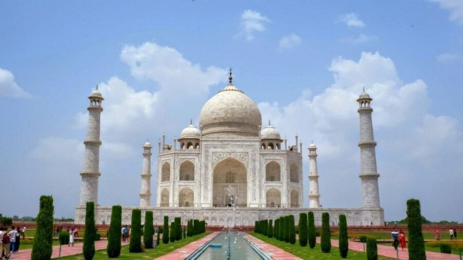 From Delhi: Taj Mahal Sunrise & Agra Fort Guided Day Trip - Practical tips so your day doesn’t wobble