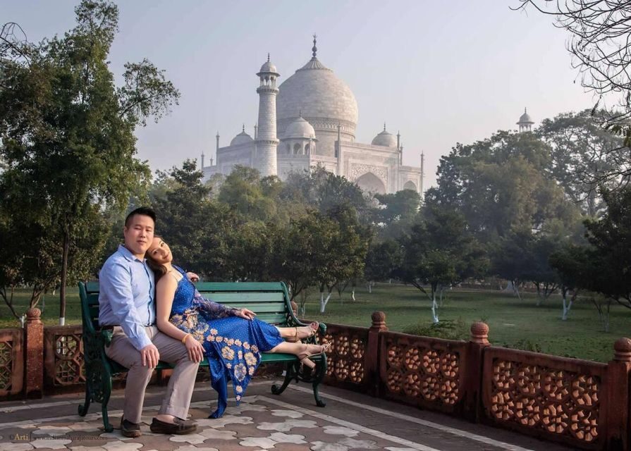 From Delhi: Taj Mahal Tour with Professional Photographer - Languages, accessibility, and private-group comfort