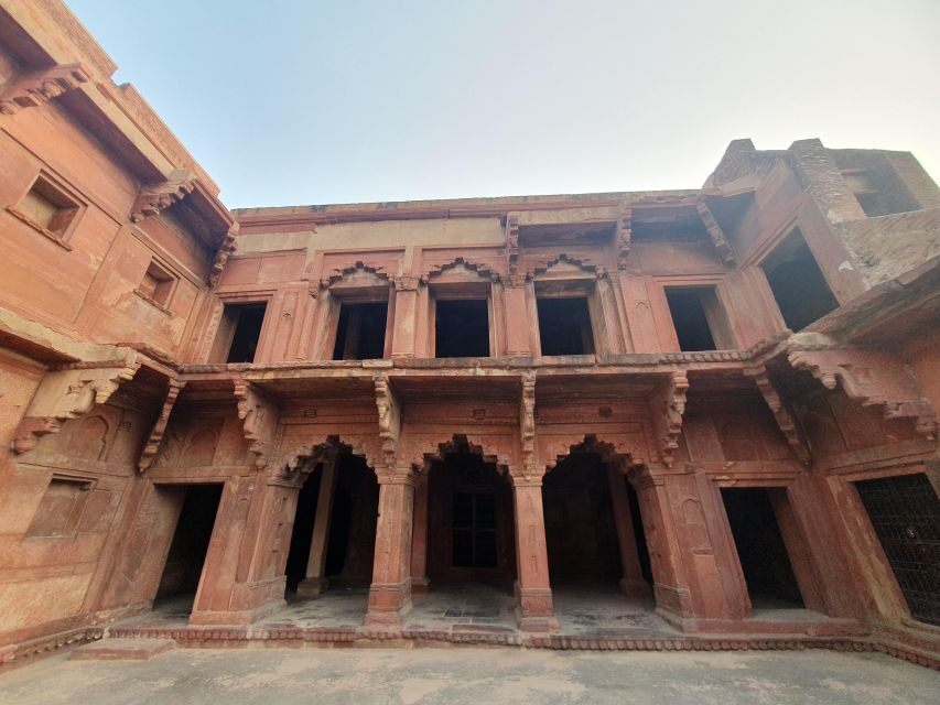 From Delhi: Taj Mahal Tour with Professional Photographer - Price and value: what $2.64 gets you, and where options change things