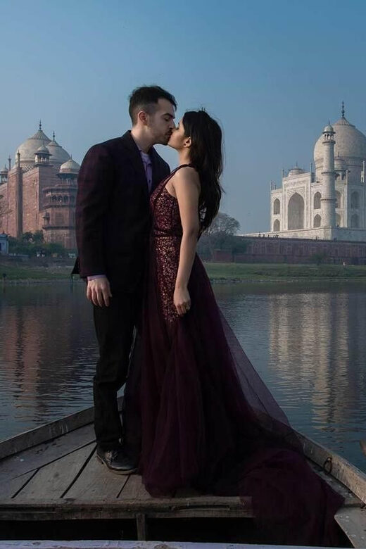 From Delhi: Taj Mahal with Photographer & Elephant SOS Tour - Private AC pickup from Delhi: the comfort factor you’ll notice
