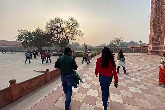From Jaipur Private Taj Mahal & Agra Fort Day tour with Transfers - Taj Mahal stop: what 3 hours should feel like