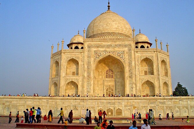 From Jaipur Private Taj Mahal & Agra Fort Tour with Delhi Drop - Private car from Jaipur to Agra, then off to Delhi