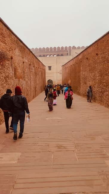 From Jaipur: Private Tajmahal Sunrise & Agra CityTour By Car - Getting in smoothly: skip-the-line, queue assistance, and timing