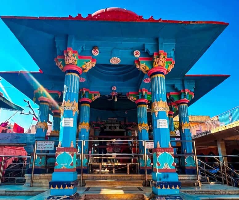From Jaipur: Same Day Pushkar Self-Guided Day Trip - Your first stop: the Brahma Temple photo moment that actually matters