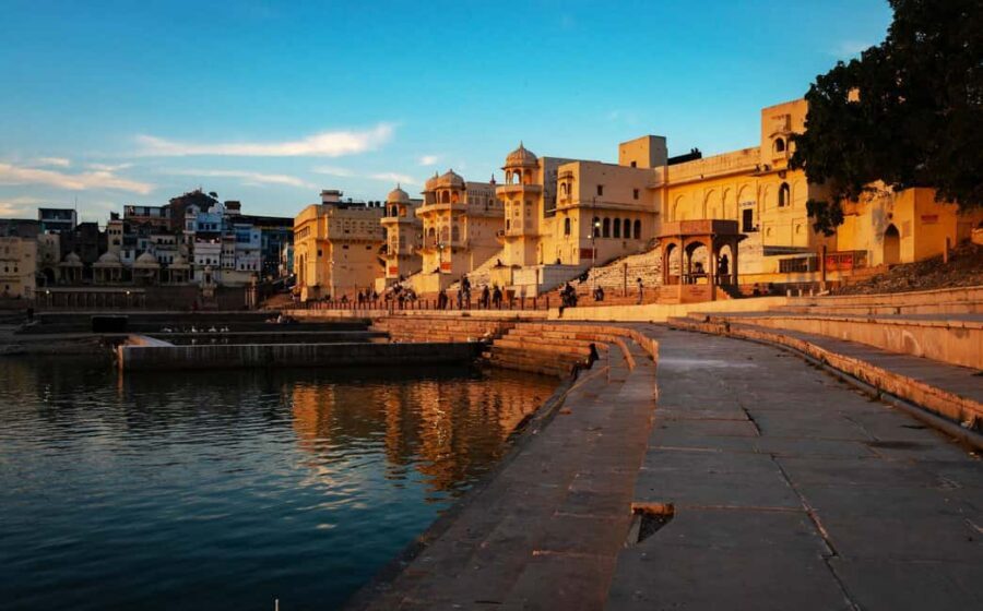 From Jaipur: Same Day Pushkar Self-Guided Day Trip - Pushkar Lake: the views you’ll remember long after the photos