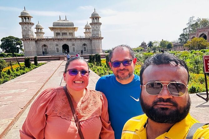 From Jaipur: Taj Mahal & Agra Tour with Transfer to Delhi by Car - Pickup in Jaipur: Private Car Comfort and the Hari Factor