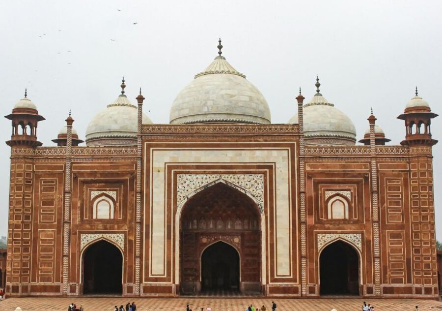 From Jaipur: Taj Mahal Sunrise Tour with Delhi Drop-Off - Price and value: what you’re really paying for