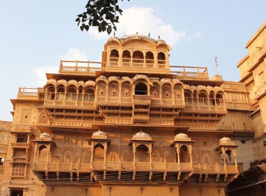 From Jaisalmer: Overnight Camping & Camel Safari in Khuri - The Sam Sand Dunes sunset: the best time to be quiet
