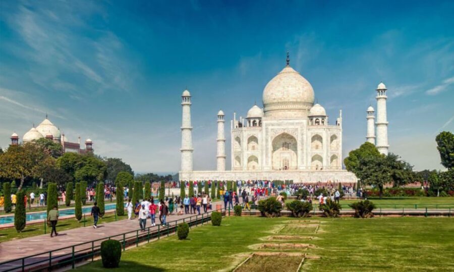 From New Delhi: 2-Day Taj Mahal Sunrise and Sunset Tour - Day 1 from Delhi to Agra: Taj Mahal first, then lunch, then Agra Fort