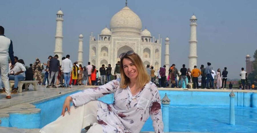 From New Delhi: Taj Mahal and Elephant Conservation Centre - Getting your lunch in Agra without derailing the day