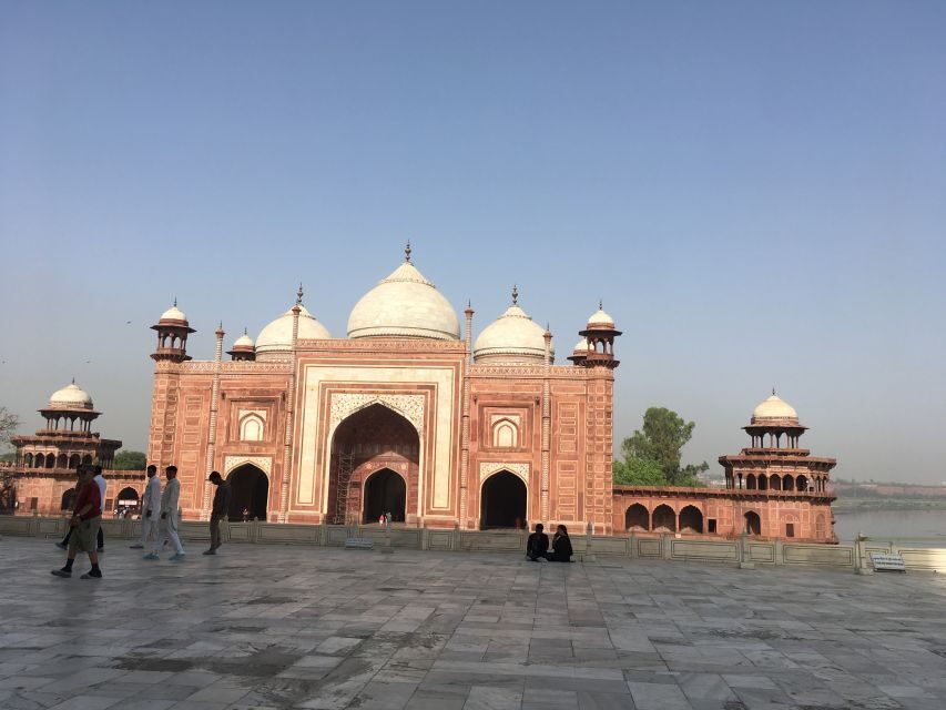 From New Delhi : Tajmahal Tour by Train All Inclusive - Gatimaan Express to Agra: Breakfast on Board and a Real Time-Saver