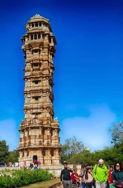 From Udaipur: Chittorgarh Fort Trip with Pushkar Drop-off - Vijay Stambh and the Rajput courage-and-sacrifice theme