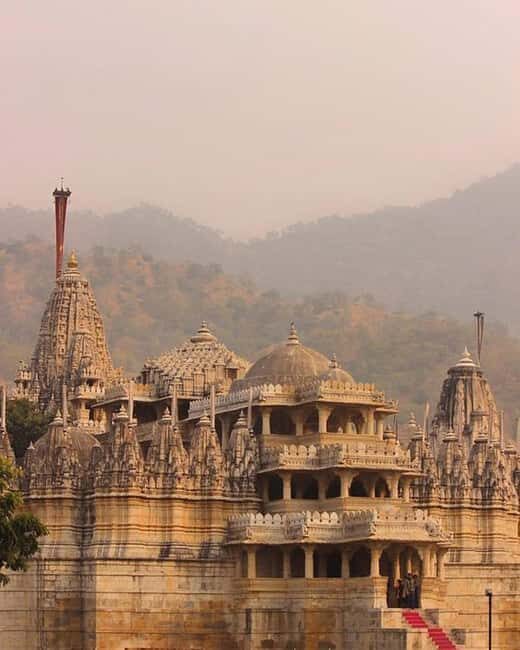 From Udaipur: Kumbhalgarh and Ranakpur Private Day Trip - Morning Pickup From Udaipur to the Aravalli Hills