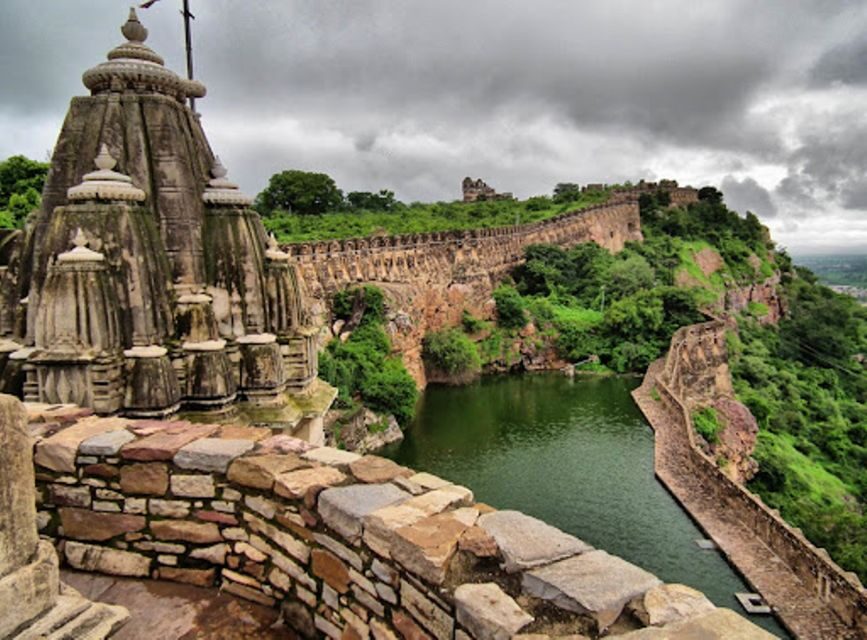 From Udaipur: Private Day Trip to Chittorgarh Fort - UNESCO Time: Wandering Chittorgarh Fort Without Feeling Rushed
