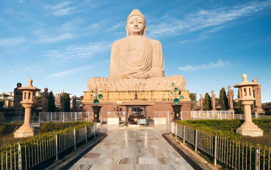 From Varanasi: Private Same Day Bodhgaya Tour - Leaving Varanasi Early: The Road Time You’re Signing Up For